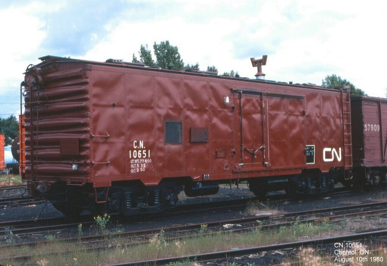 10651.jpg