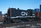 8513