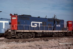 4435